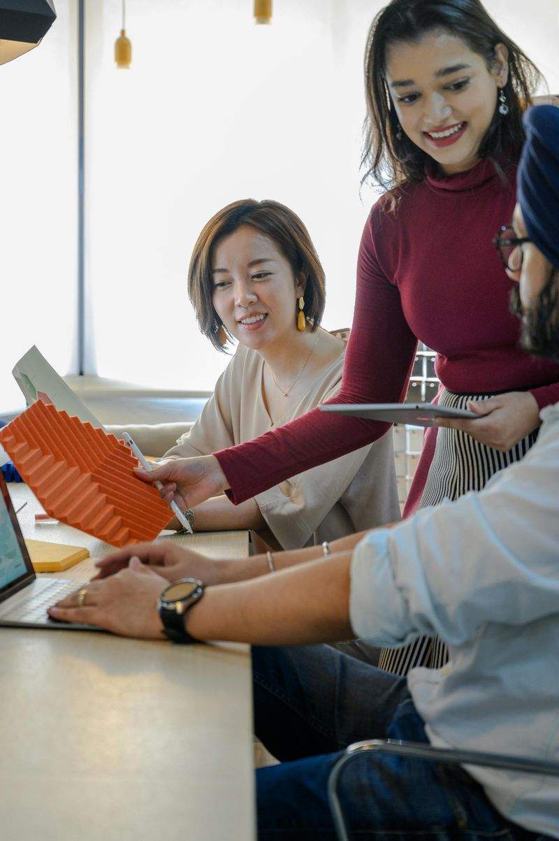 株式会社みらい情報デザイン 5